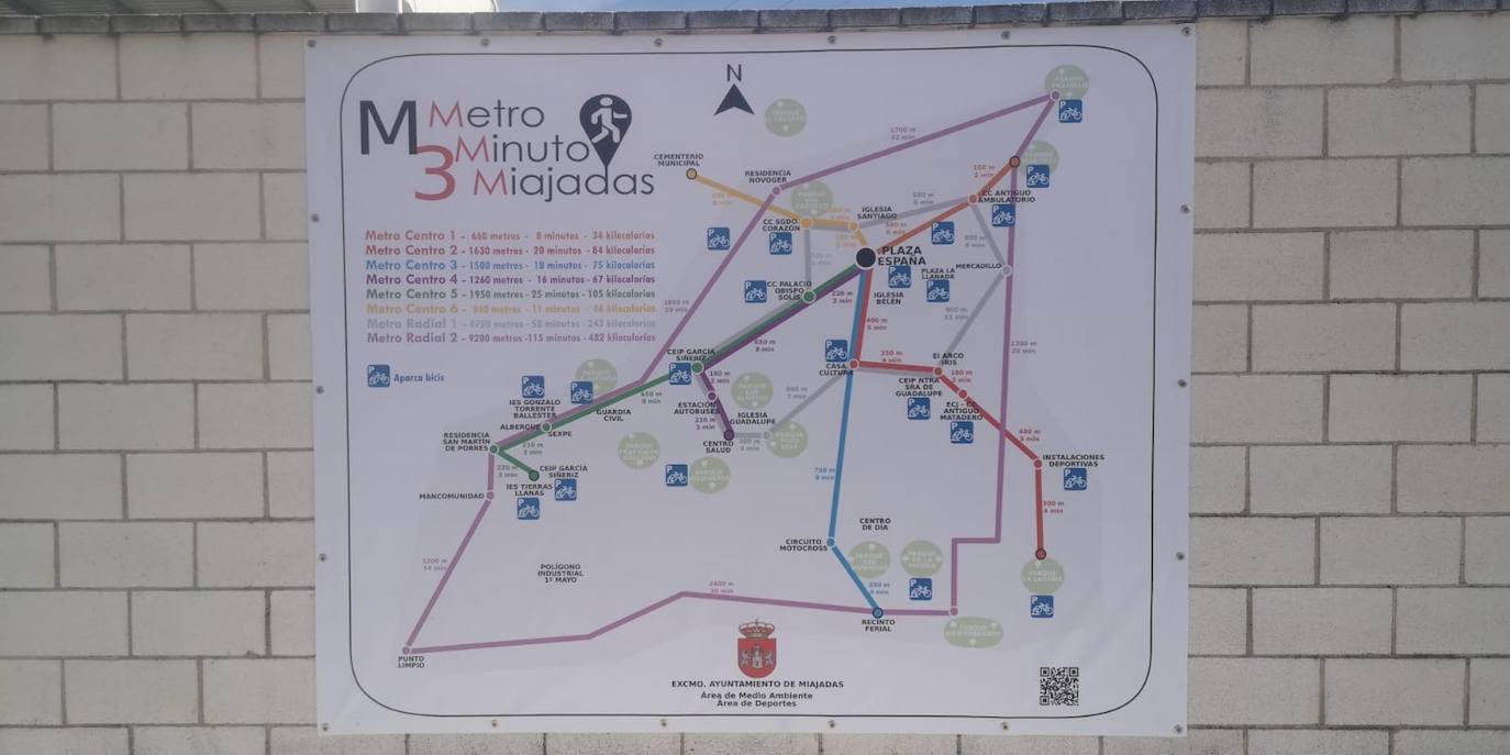 Mapa gigante situado en la Zona Deportiva 