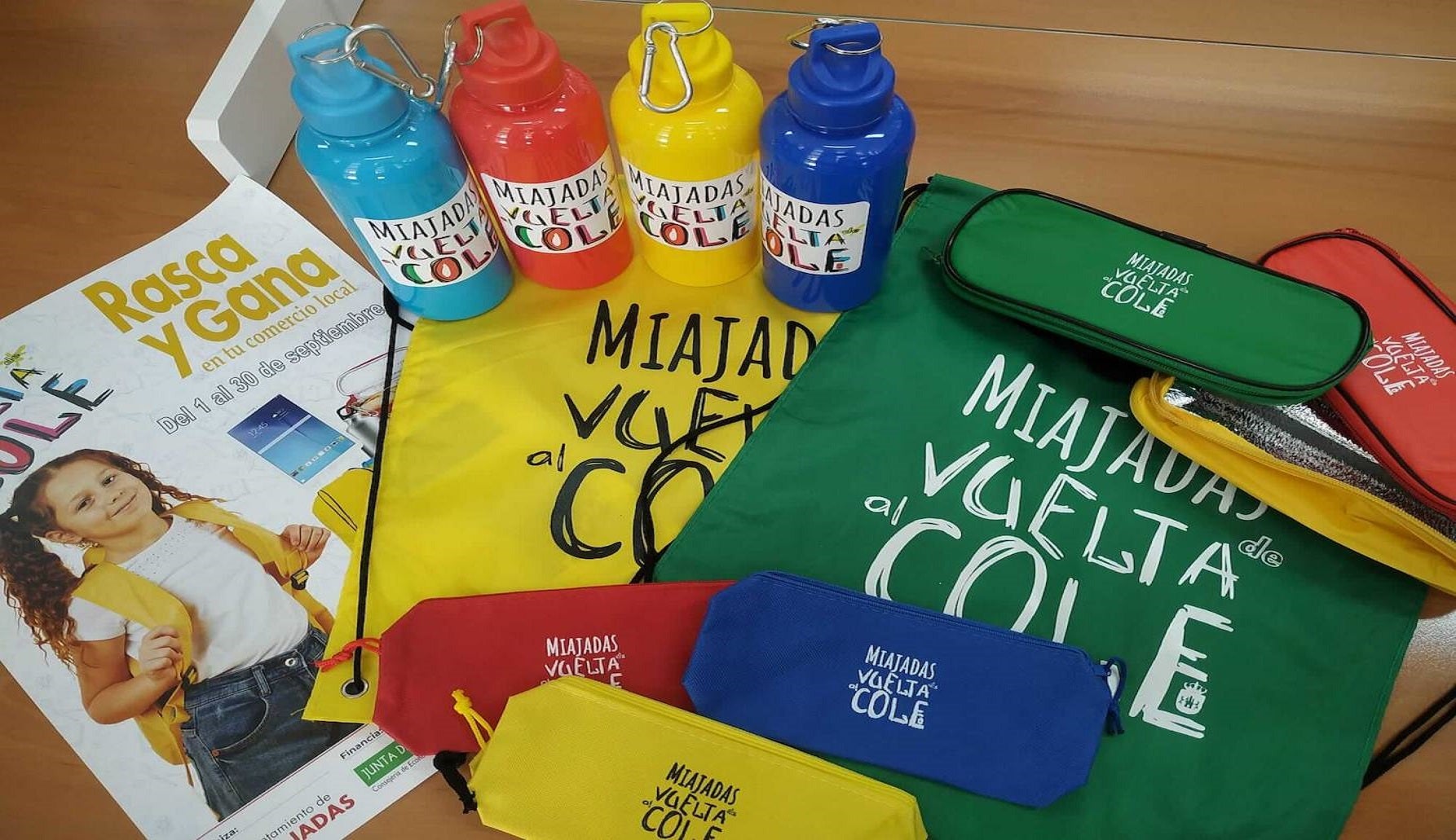 'La vuelta al cole' en Miajadas viene cargada de premios en el comercio local