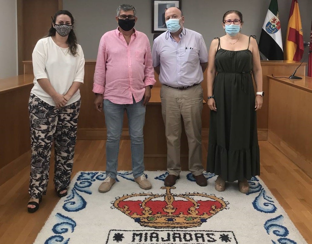 (Izq. a dcha.) Isabel Ruiz, Antonio Díaz, Fernando Solís y Ana Mª Díaz 