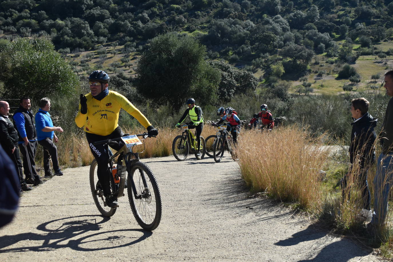 Más de 1.000 ciclistas de distintos puntos de la región y el país se dieron cita en una de las pruebas más conocidas en el mundo del ciclismo: la 'Titán de los Ríos', convertida ya en un referente, por sus parajes naturales, por sus recorridos, por su dificultad, por su emoción. 