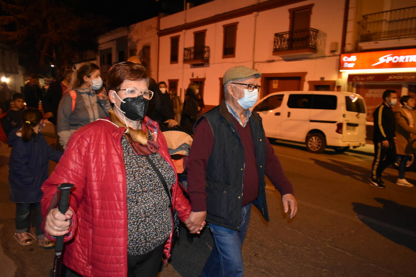 Miajadas ha vuelto a celebrar su gran Carnaval, lo ha vivido por todo lo alto y lo ha despedido con todos los honores. El desfile del sábado devolvió la alegría a las calles de la localidad entre música y color, y el entierro de la sardina ofreció risas y un final dulce para la vuelta de esta celebración. 