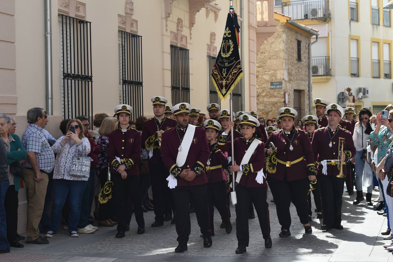 Los miajadeños volvieron a celebrar el reencuentro entre Jesús Resucitado y la Santa Madre