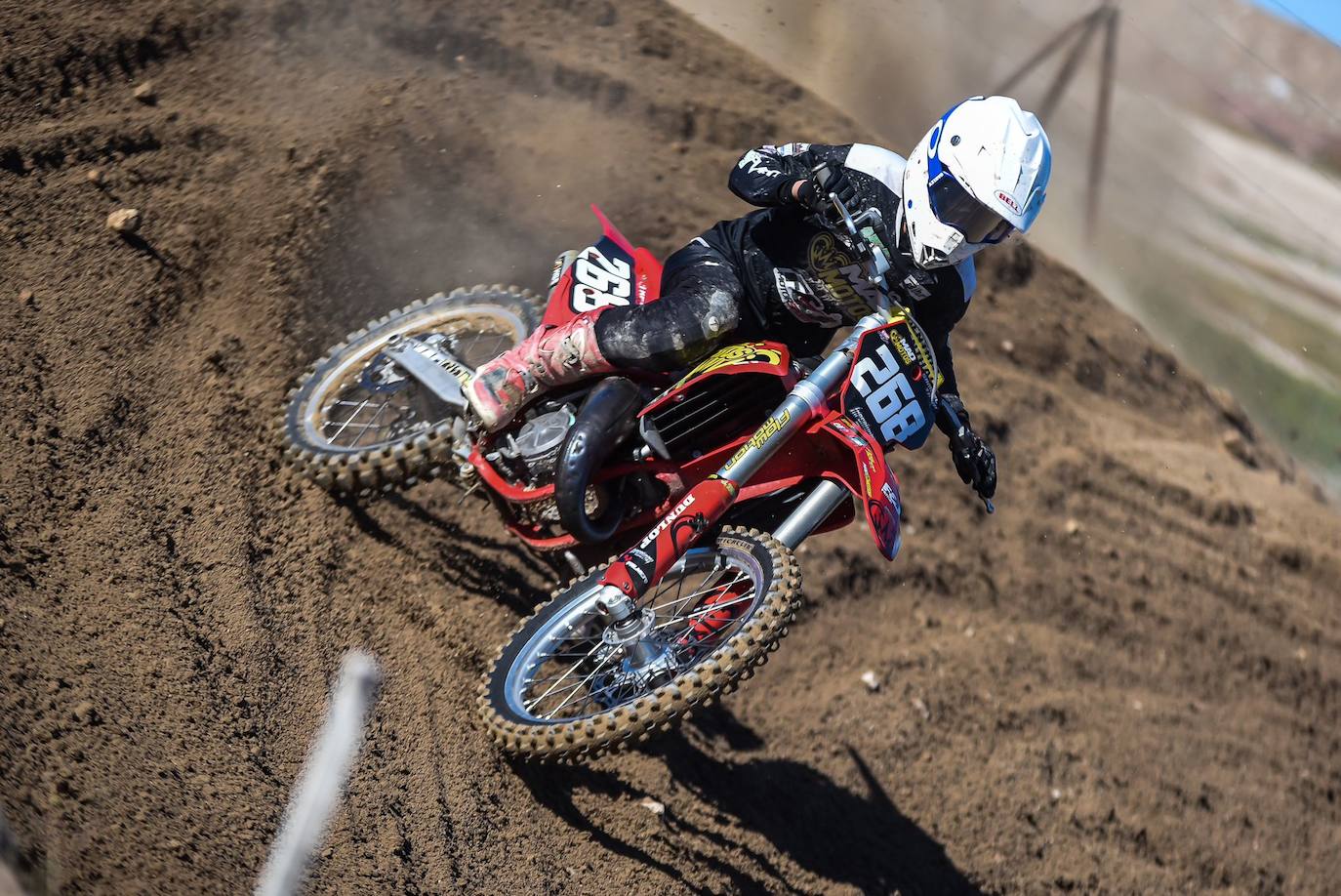Samuel Tapia se afianza en el Campeonato de España Sub-18 de Motocross