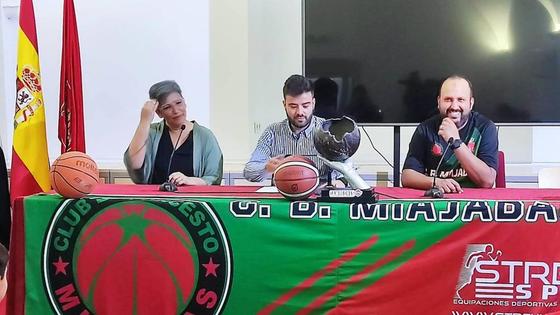 El Club de Baloncesto Miajadas celebra la X edición de la Liga Inter-Escolar