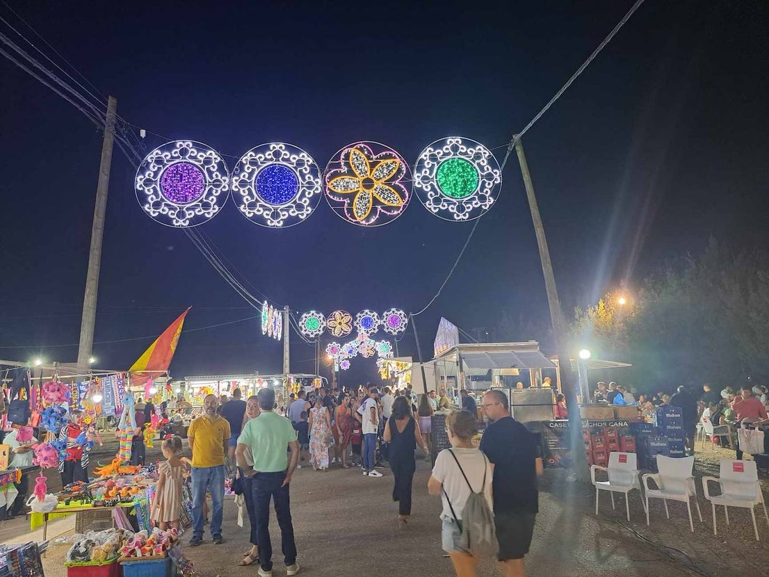FOTOS FERIA DE NOCHE MIAJADAS 2023