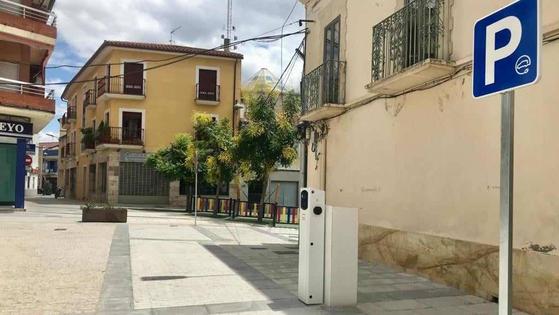 El pleno aprueba la ordenanza de los puntos de recarga de los vehículos eléctricos