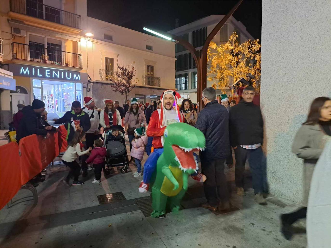 Fotos: La San Silvestre Miajadeña fue de las primeras en despedir el 2023