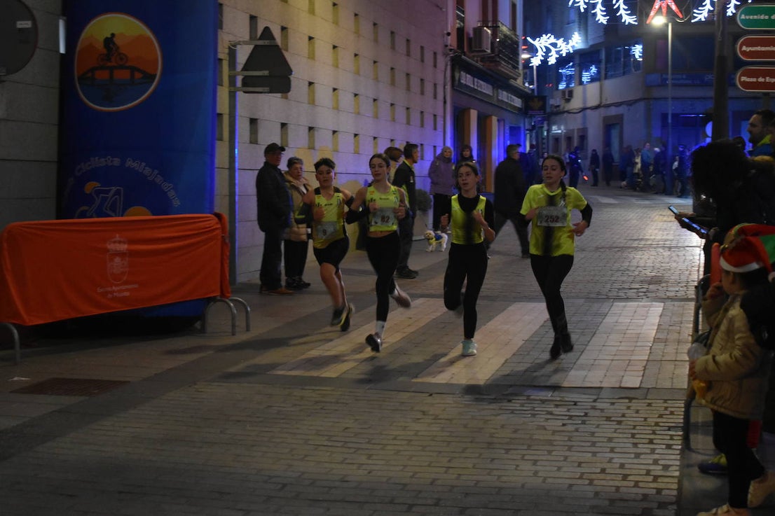 Fotos: La San Silvestre Miajadeña fue de las primeras en despedir el 2023