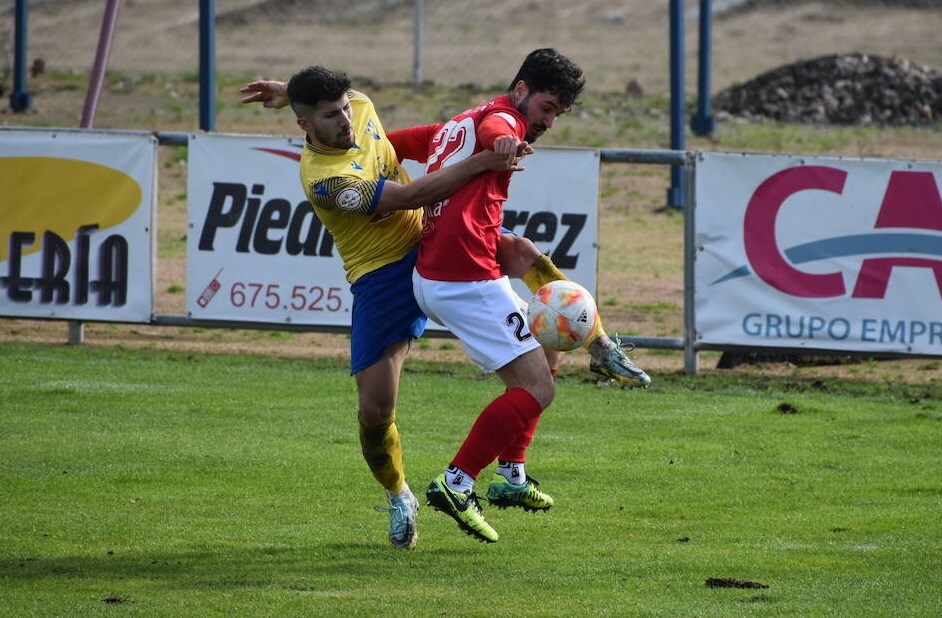 Jorge Velasco en su debut en el municipal miajadeño 