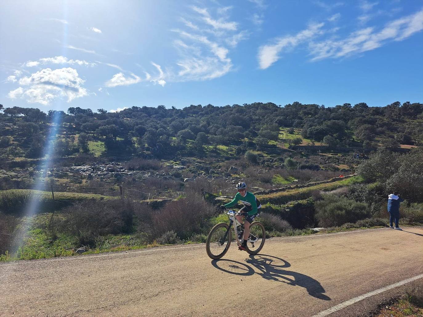 Miajadas volvió a convertirse un año más en punto referente del ciclismo con su famosa prueba Titán de los Ríos, congregando lo mejor del panorama nacional en un paraje natural incomparable. 