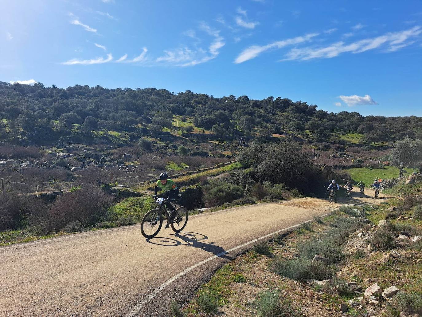 Miajadas volvió a convertirse un año más en punto referente del ciclismo con su famosa prueba Titán de los Ríos, congregando lo mejor del panorama nacional en un paraje natural incomparable. 