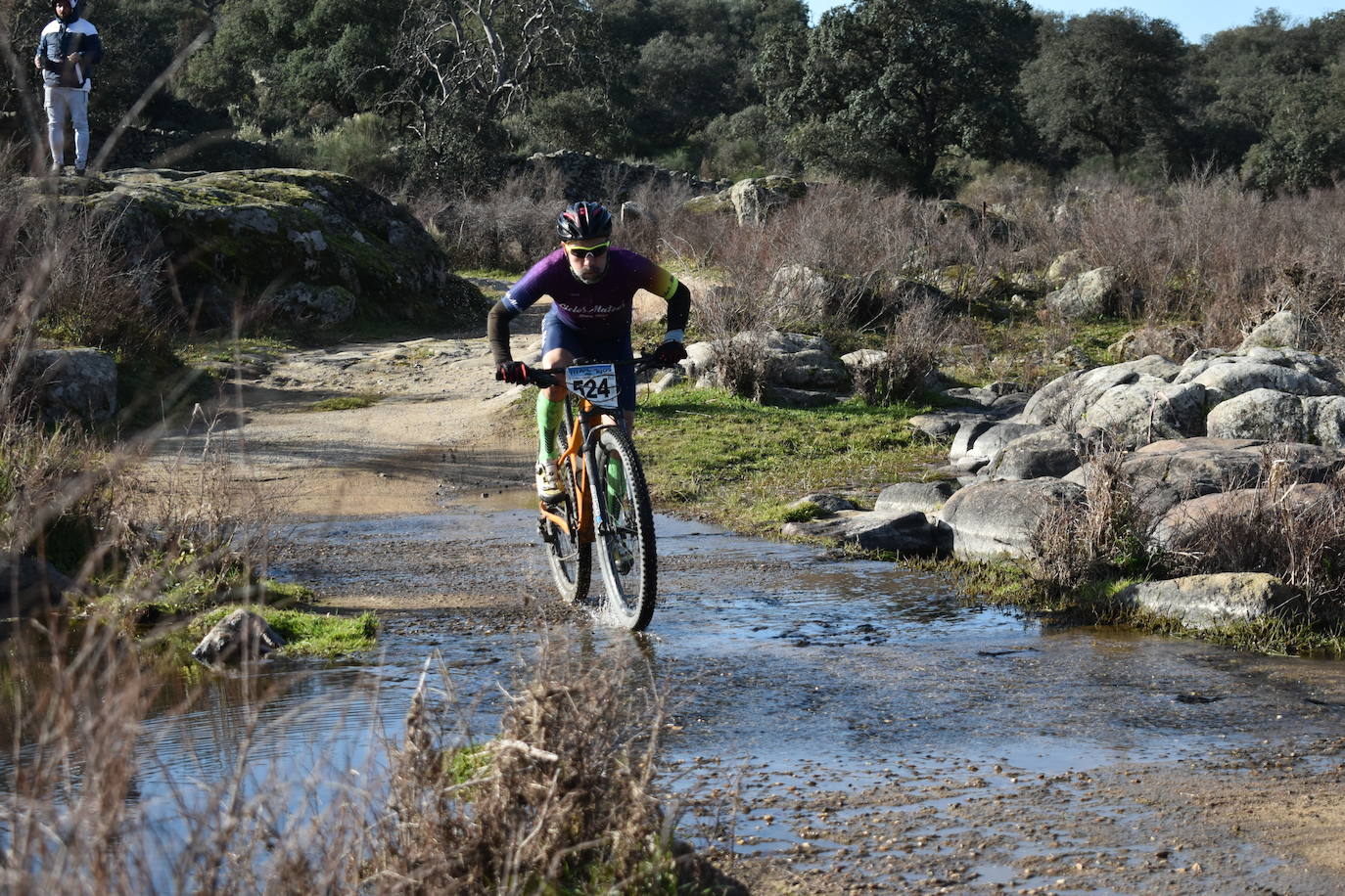 Miajadas volvió a convertirse un año más en punto referente del ciclismo con su famosa prueba Titán de los Ríos, congregando lo mejor del panorama nacional en un paraje natural incomparable. 