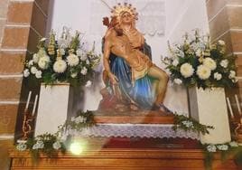 Imagen de 'La Piedad' en la iglesia de Santiago Apóstol en Miajadas.