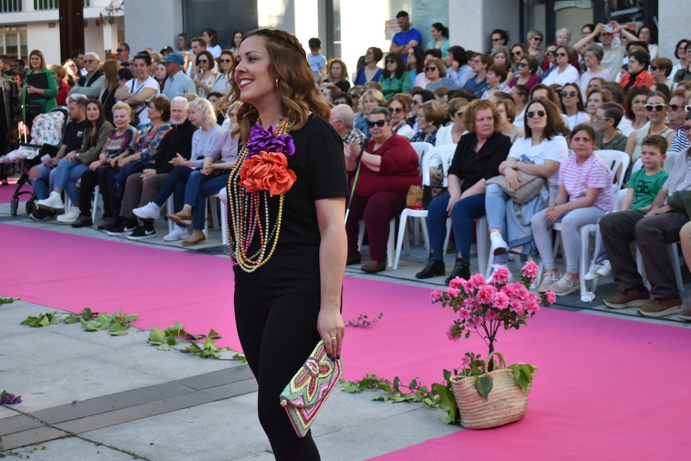 FOTOS: Éxito rotundo del desfile 'Miajadas está de moda' (1ª parte)