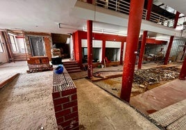 El Ayuntamiento transforma el mercado de abastos para hacerlo más accesible a todos
