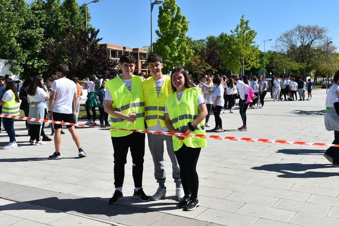 Fotos: El Torrente Ballester y San Martín de Porres corren juntos por la ELA