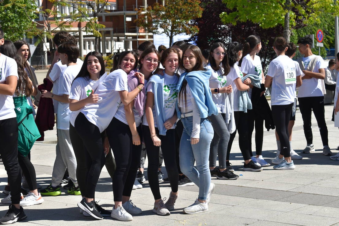 Fotos: El Torrente Ballester y San Martín de Porres corren juntos por la ELA