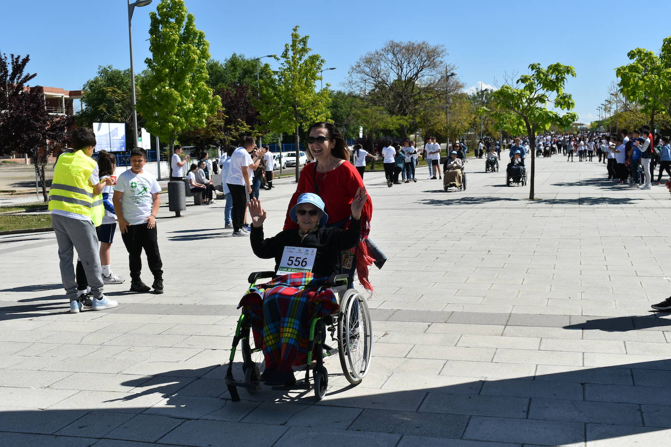 Fotos: El Torrente Ballester y San Martín de Porres corren juntos por la ELA