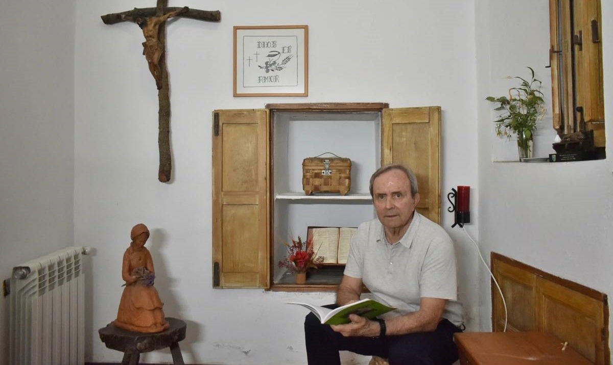 El cura, Enrique Gómez, tras bendecir a una pareja gay: «Es un mundo al que es necesario acercarse»