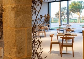 uUno de los rincones del restaurante de la Finca la Desa de Miajadas.