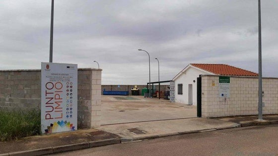 El Punto Limpio varía su horario debido a las altas temperaturas