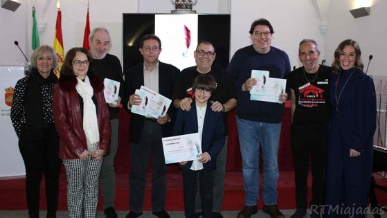 Joaquín Correa y Boris Ignacio Rozas, ganadores de los certámenes de Relato corto y de Poesía