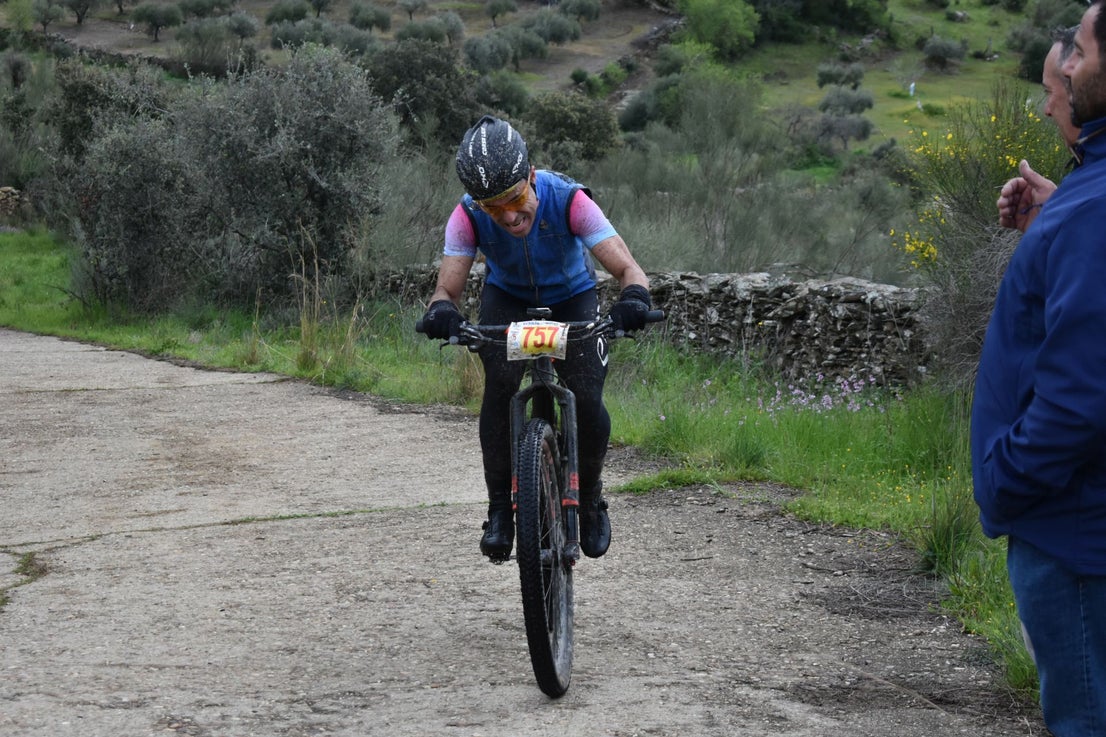 Fotos: Lo mejor del ciclismo en la Titán de los Ríos 2025