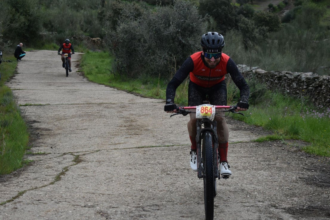 Fotos: Lo mejor del ciclismo en la Titán de los Ríos 2025