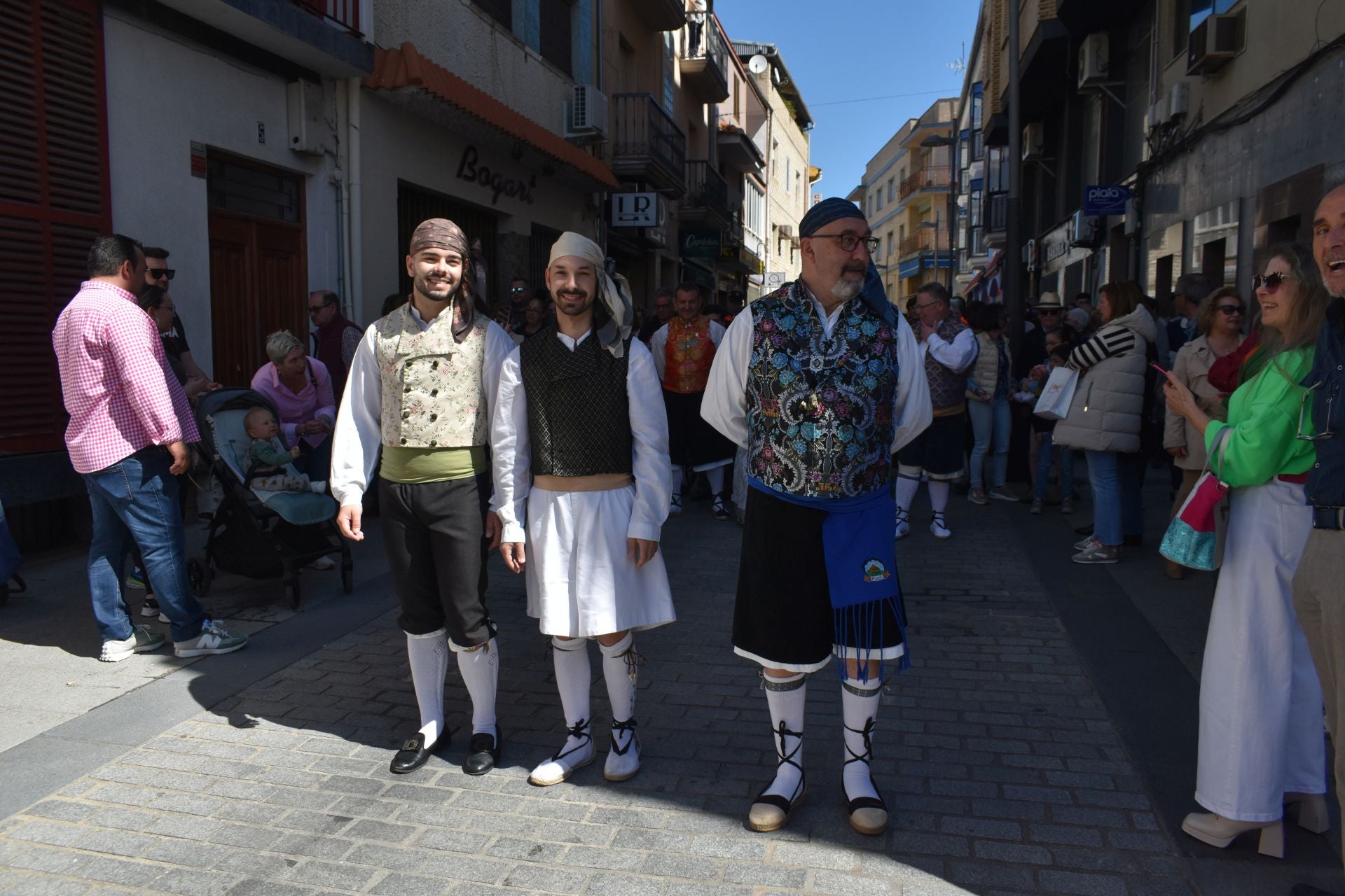 Fotos: Fin de semana inolvidable en Miajadas con sus hermanos de Puçol