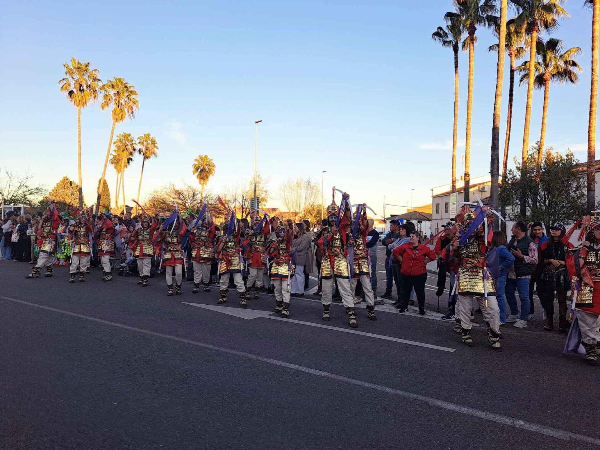 Fotos: 18 comparsas hicieron vibrar en la VI Convivencia Carnavalera de Miajadas