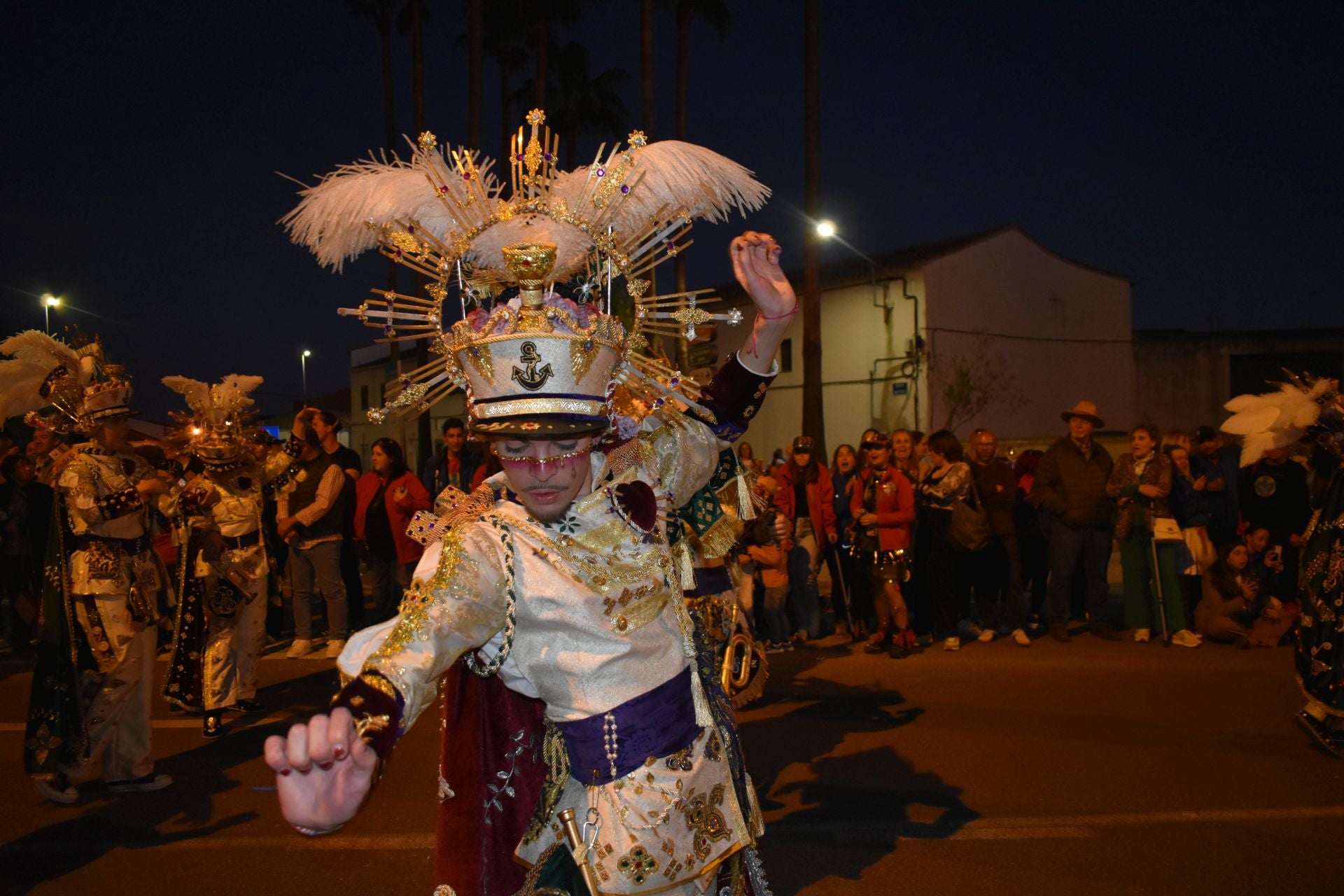 Fotos: 18 comparsas hicieron vibrar en la VI Convivencia Carnavalera de Miajadas