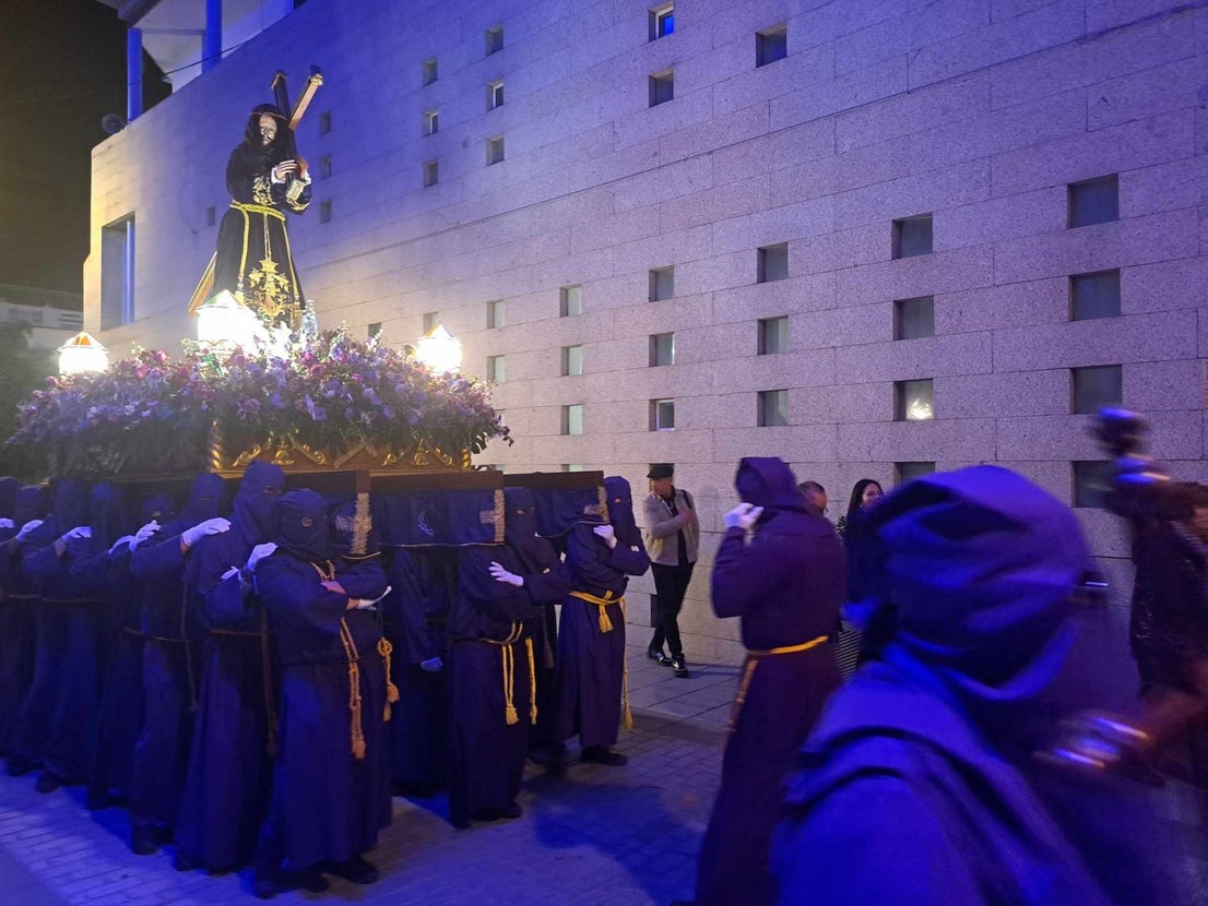 Fotos: Procesión de la 'Oración en el huerto de los olivos', el 'Cristo amarrado a la columna' y 'Jesús Nazareno'