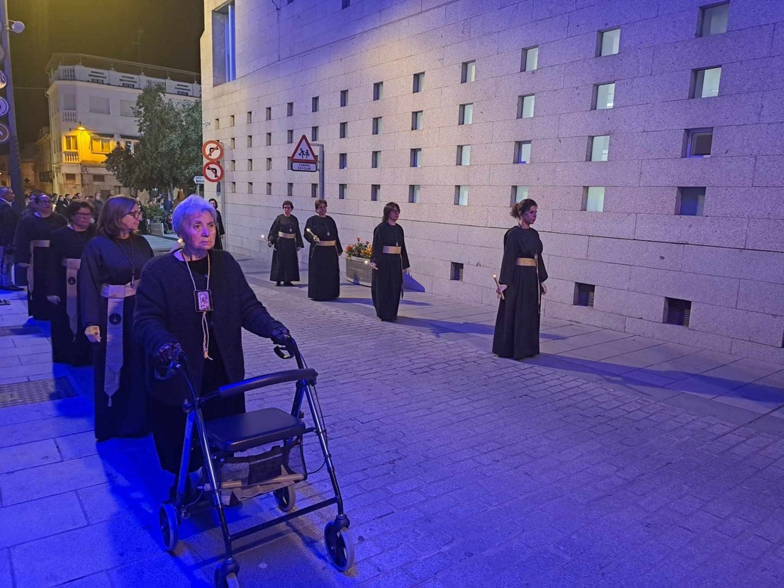 Fotos: Procesión de la 'Oración en el huerto de los olivos', el 'Cristo amarrado a la columna' y 'Jesús Nazareno'
