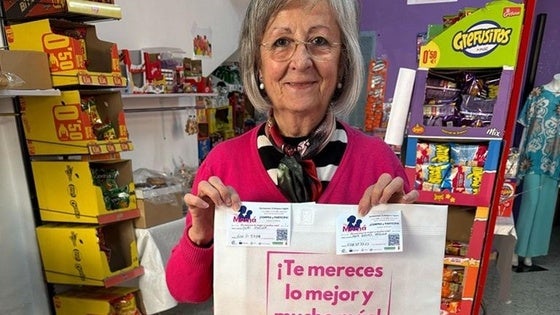 Acomic impulsa la campaña 'El mejor regalo para mamá en el comercio local'