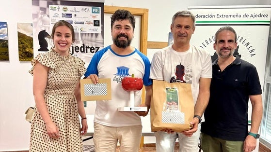 Homero Macías Sánchez, del club Ágora Ajedrez de Cáceres se proclamó campeón del XIV Torneo de Ajedrez Feria de Miajadas