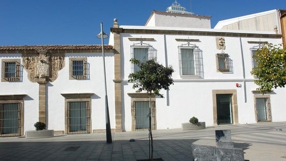 Los eventos de cine y teatro pasan a celebrarse en el patio del Complejo Cultural 'Palacio Obispo Solís'