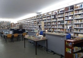 La biblioteca visibiliza el Día Mundial de la Sensibilización sobre la Desinformación