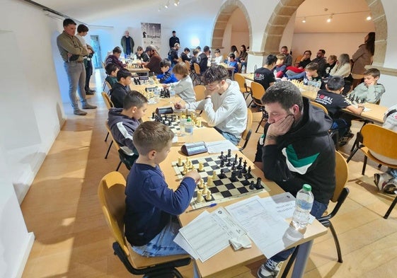 El club Miajadrez fue la sede donde se disputaron la 5ª y 6ª ronda de la 3ª jornada del Campeonato de Extremadura de Ajedrez por Equipos