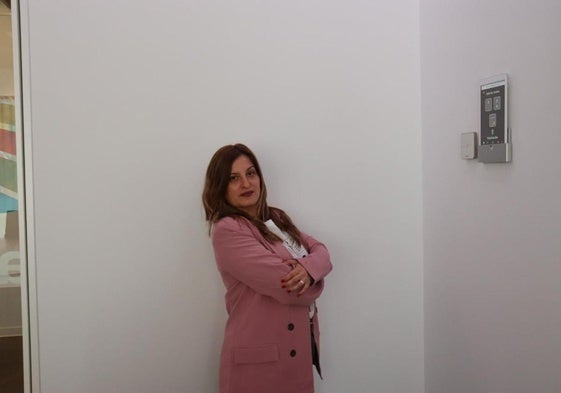 Esther Albalá Fabián, ingeniera del Grupo Laura Otero, recibe el premio 'Eres teleco' por su contribución al desarrollo tecnológico de Extremadura