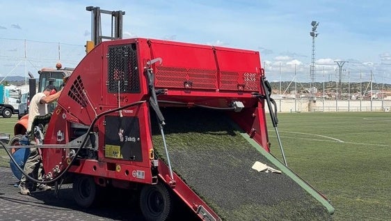 Miajadas acomete una inversión de más de 250.000 euros en la modernización integral de su campo de fútbol