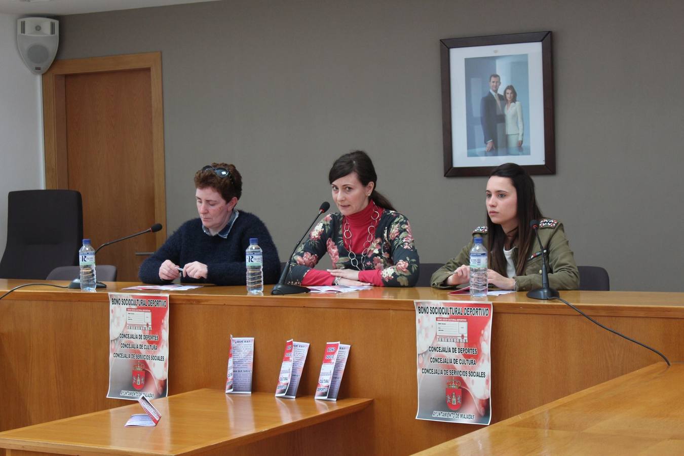 Presentación a cargo de las concejalas de Deportes, Servicios Sociales y Cultura (de izquierda a derecha). 
