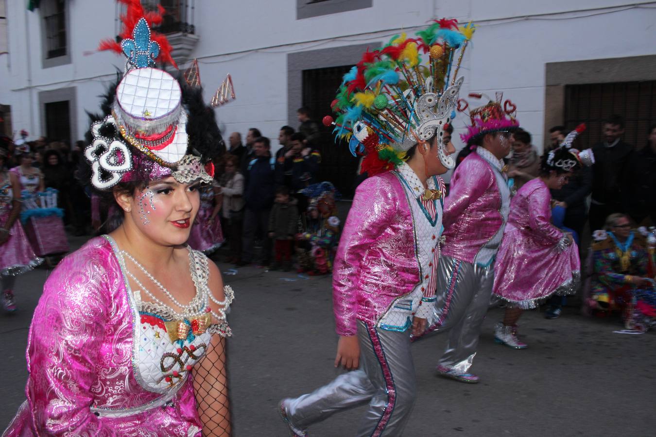 Una de las imágenes del desfile en la I Convivencia Carnavalera del municipio. 