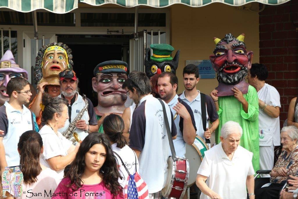 La feria llega a la residencia de mayores San Martín de Porres