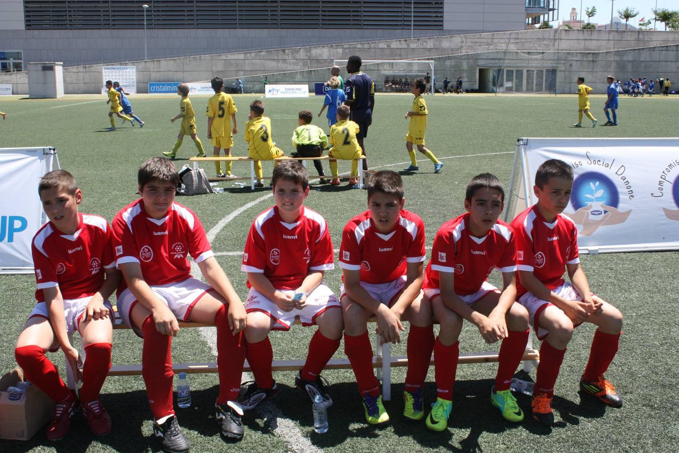Imagen de archivo de jugadores miajadeños en el banquillo. 