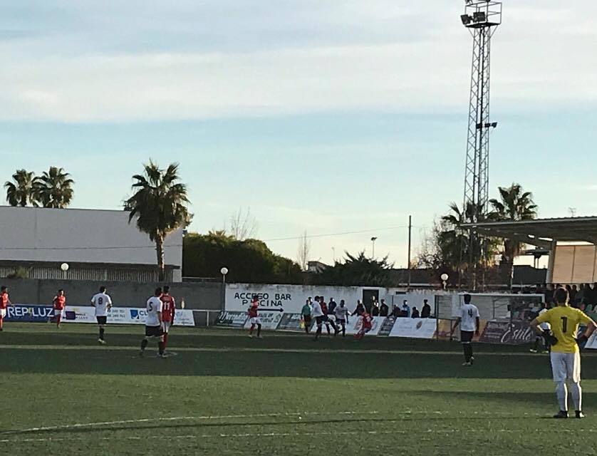 Uno de los momentos del partido. 