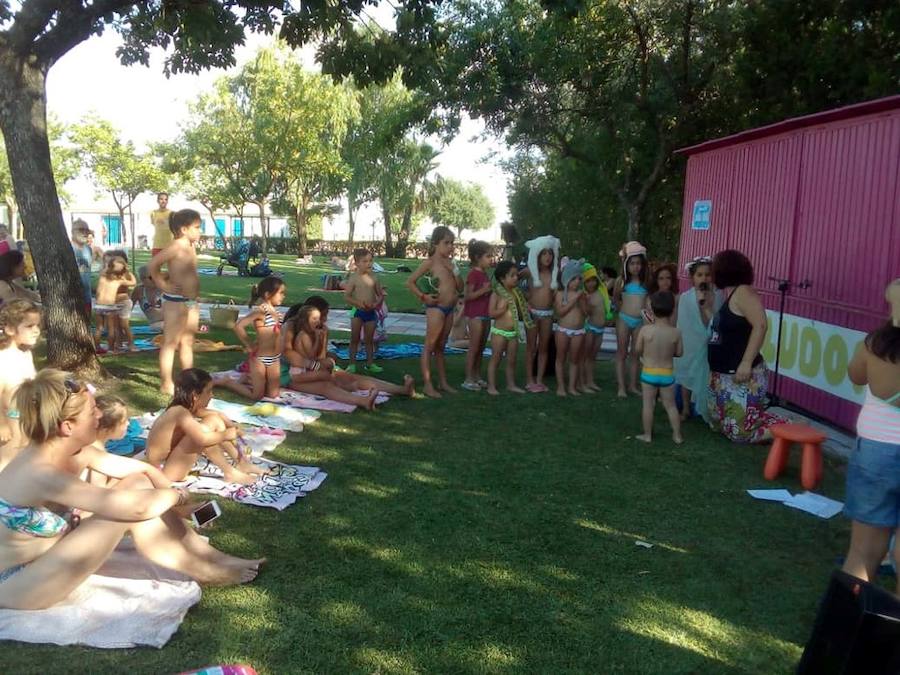 Cuentacuentos de la Asociación Cultural Zaragata el pasado viernes. 