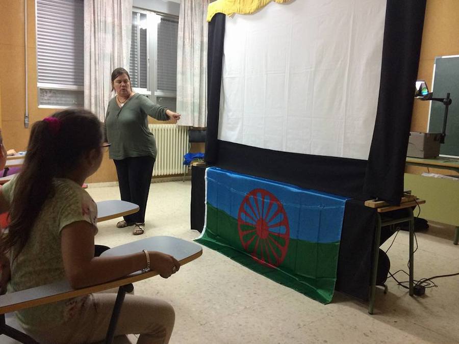 Taller de cultura gitana en el colegio García Siñeriz en una imagen de archivo. 