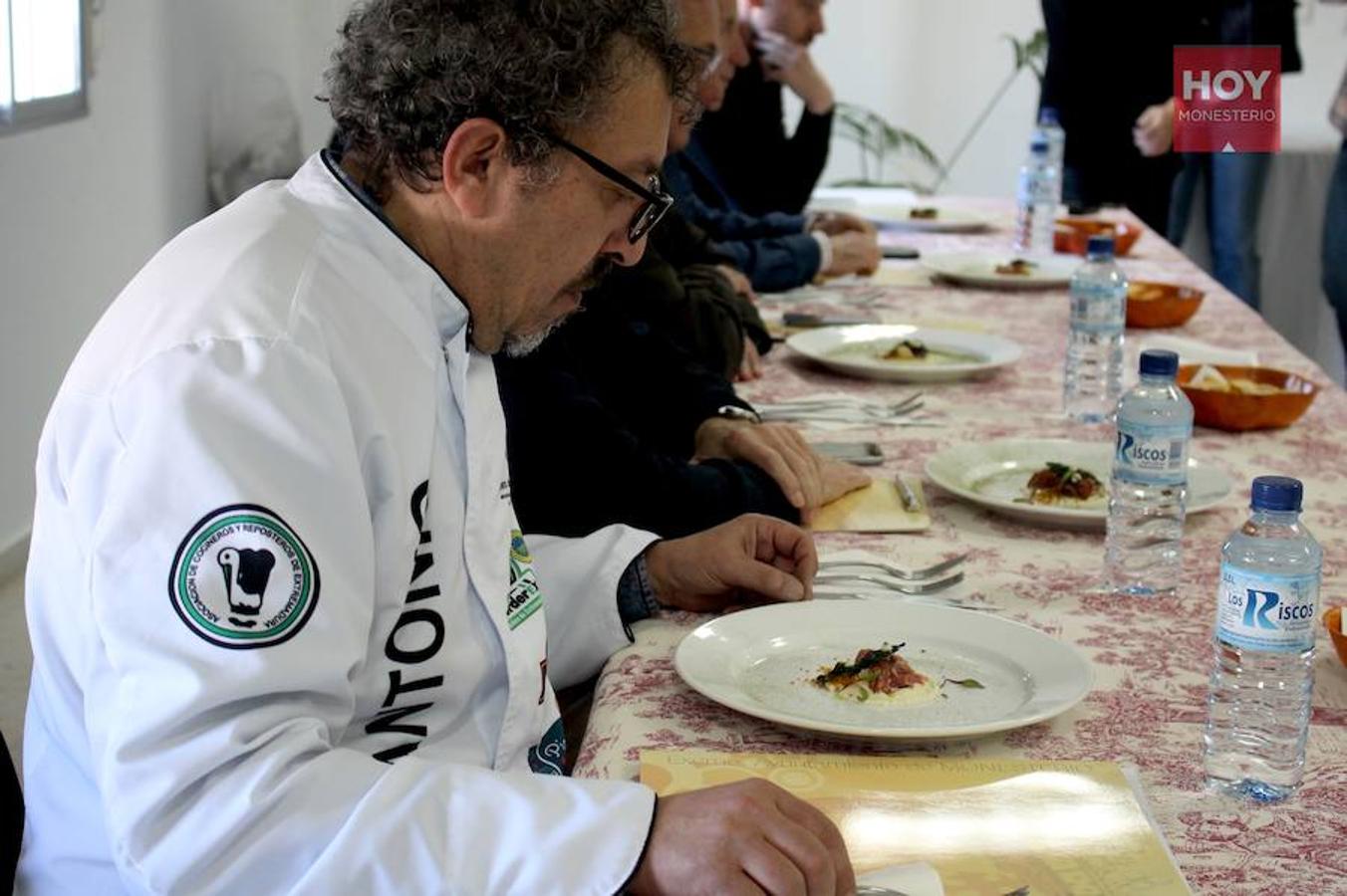 Rocío Maya, de Fuentes de León (Badajoz), se alzó con el primer premio. El segundo y tercer permio también se quedaron en la región. Fueron para Eduardo Cumbreño, de Puebla de la Reina, y para Mario Rodríguez, de Casar de Cáceres