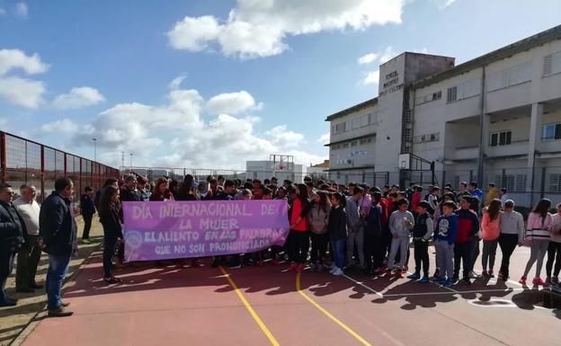 Durante la concentración en la mañana de ayer 