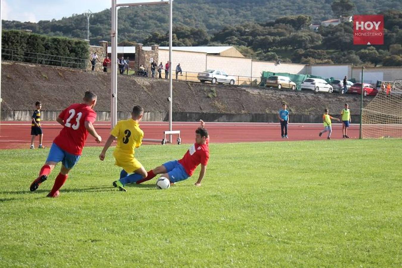 Los amarillos sacaron a los jaraiceños tres goles de ventaja de cara a la segunda eliminatoria, por 4 tantos a 1